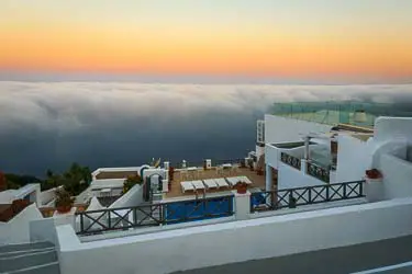 Fantastic Santorini photography – low cloud at sunrise